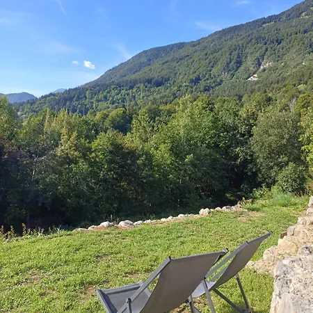 Alpine Glamp - Scenic Tiny House Near Bled Alpehytte *